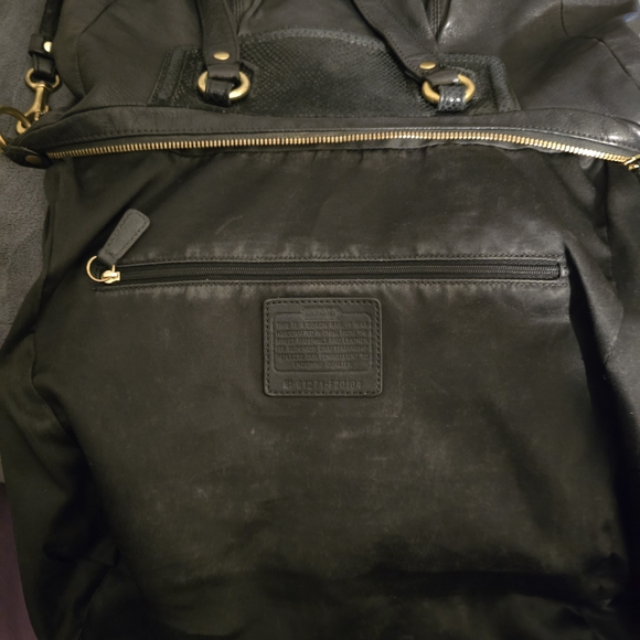 Coach Black Leather Women's Bag - Picture 11 of 13